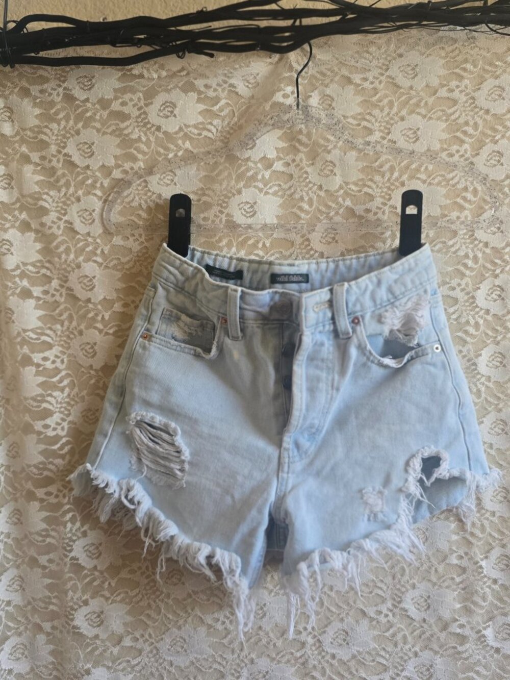 WIld Fable Cutoff short Shorts - y2k - distressed denim - festival - high rise